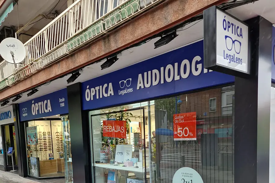 Banderola luminosa led Óptica Legalens