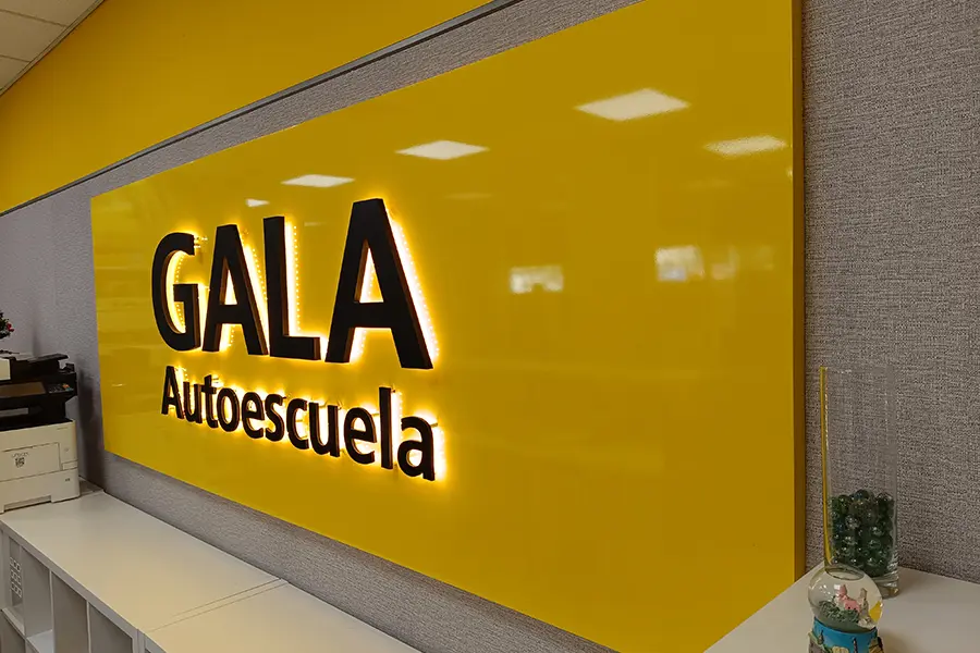 Letra corpórea Gala Autaoescuela